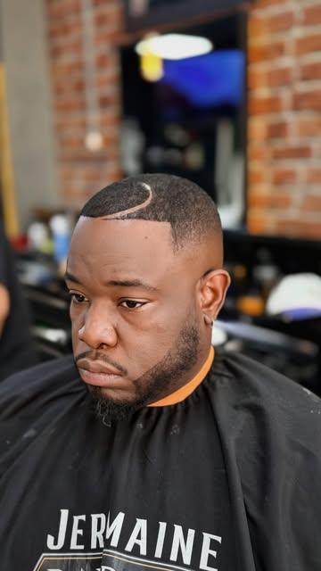 Mid taper fade
